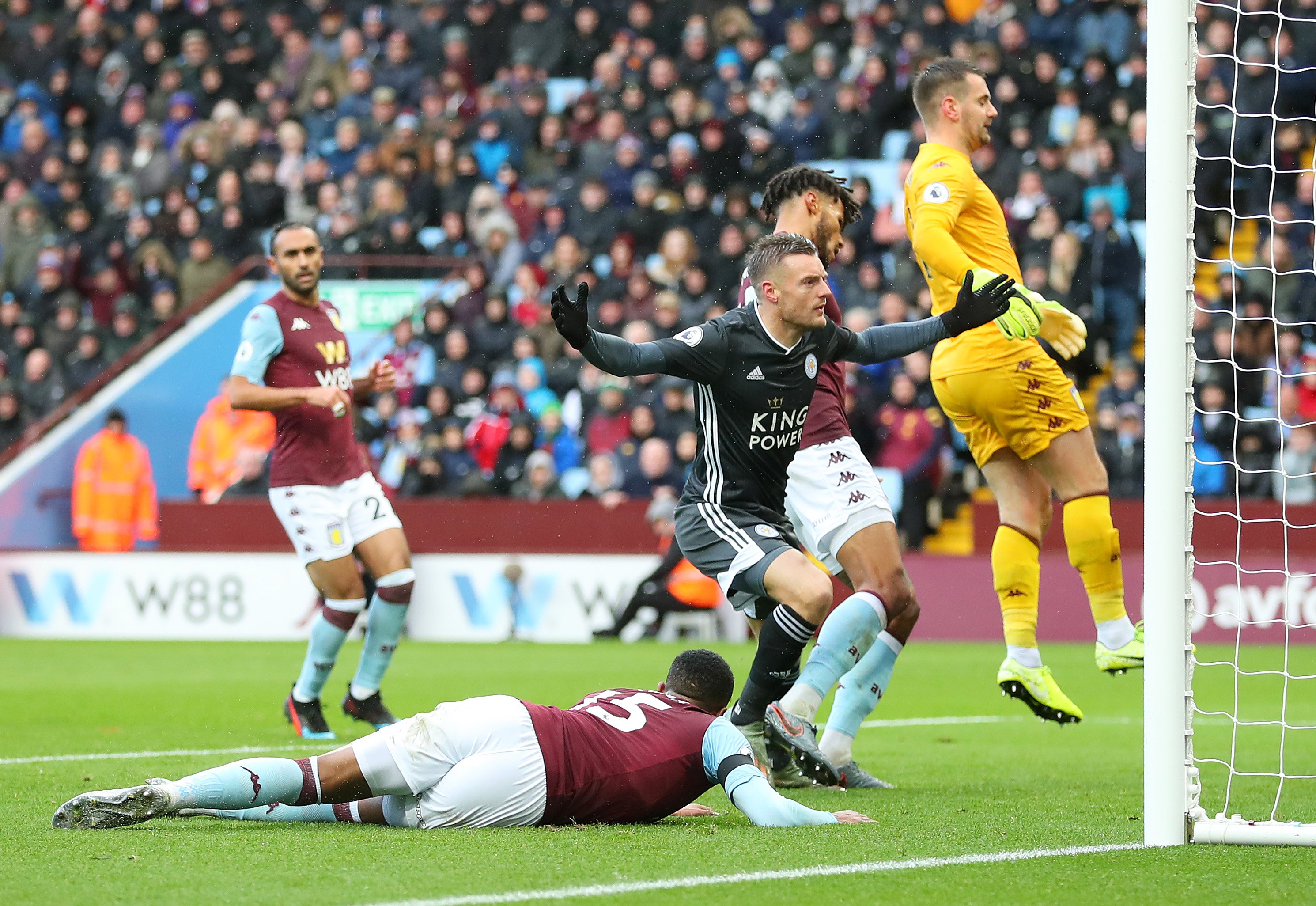 不仅帮助球 不仅帮助球