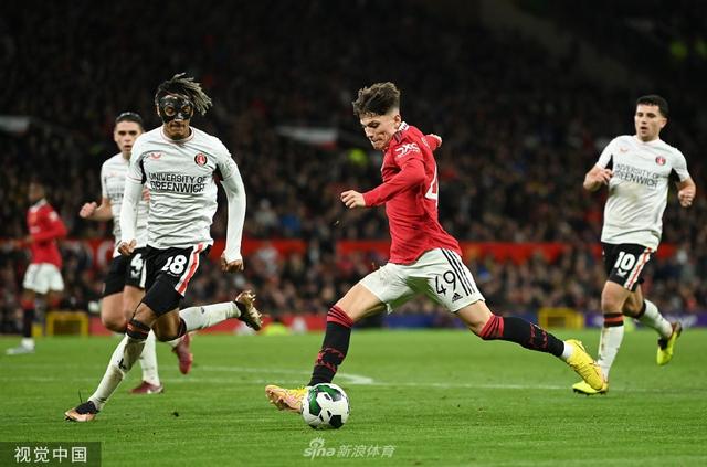 队的进攻端 队的进攻端